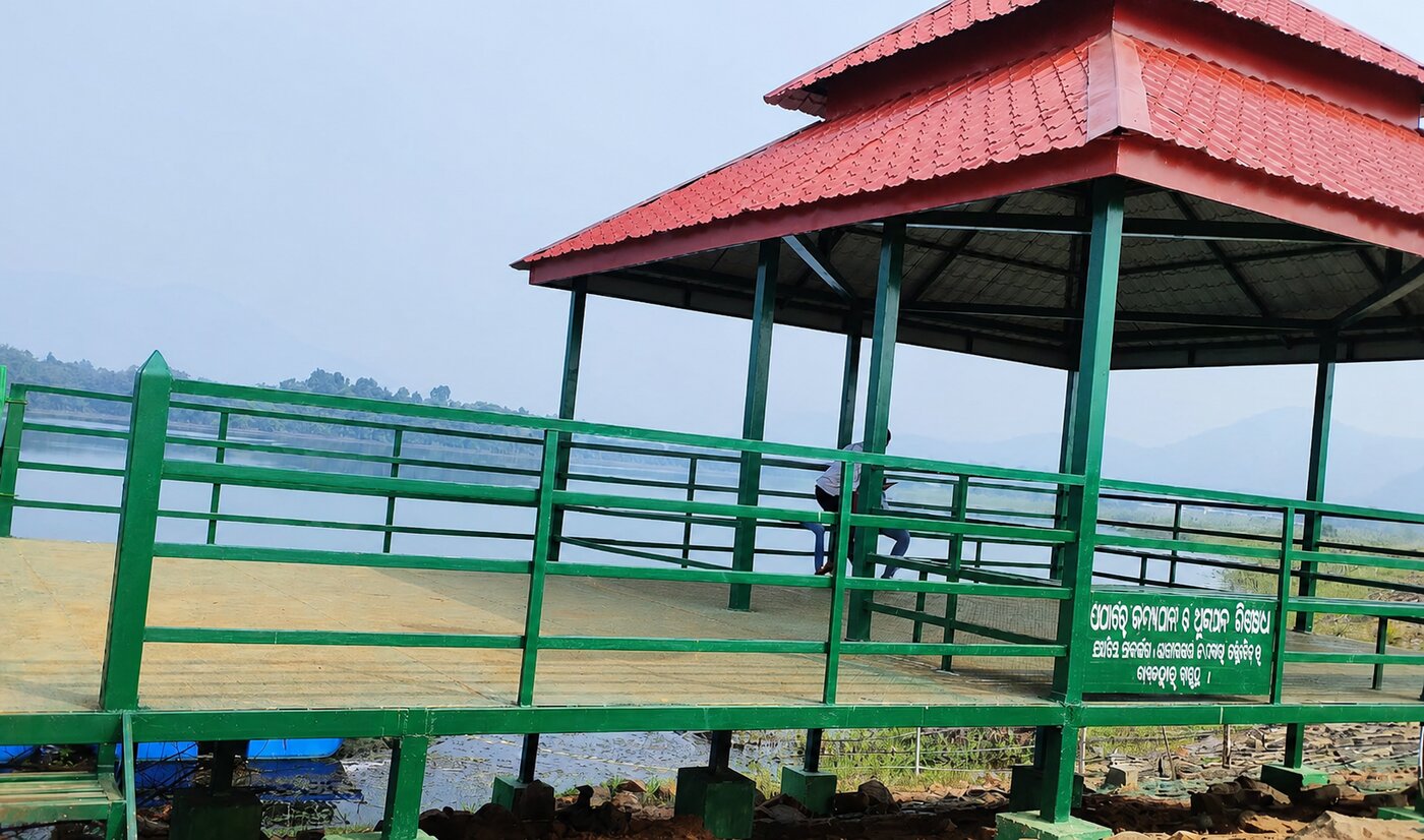Sisupathar Dam viewing pavilion over the water